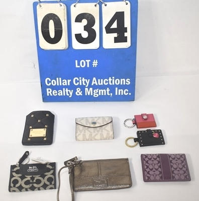 michael kors wristlet keychain